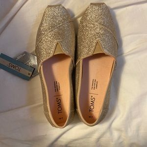 NWT Glitter TOMS